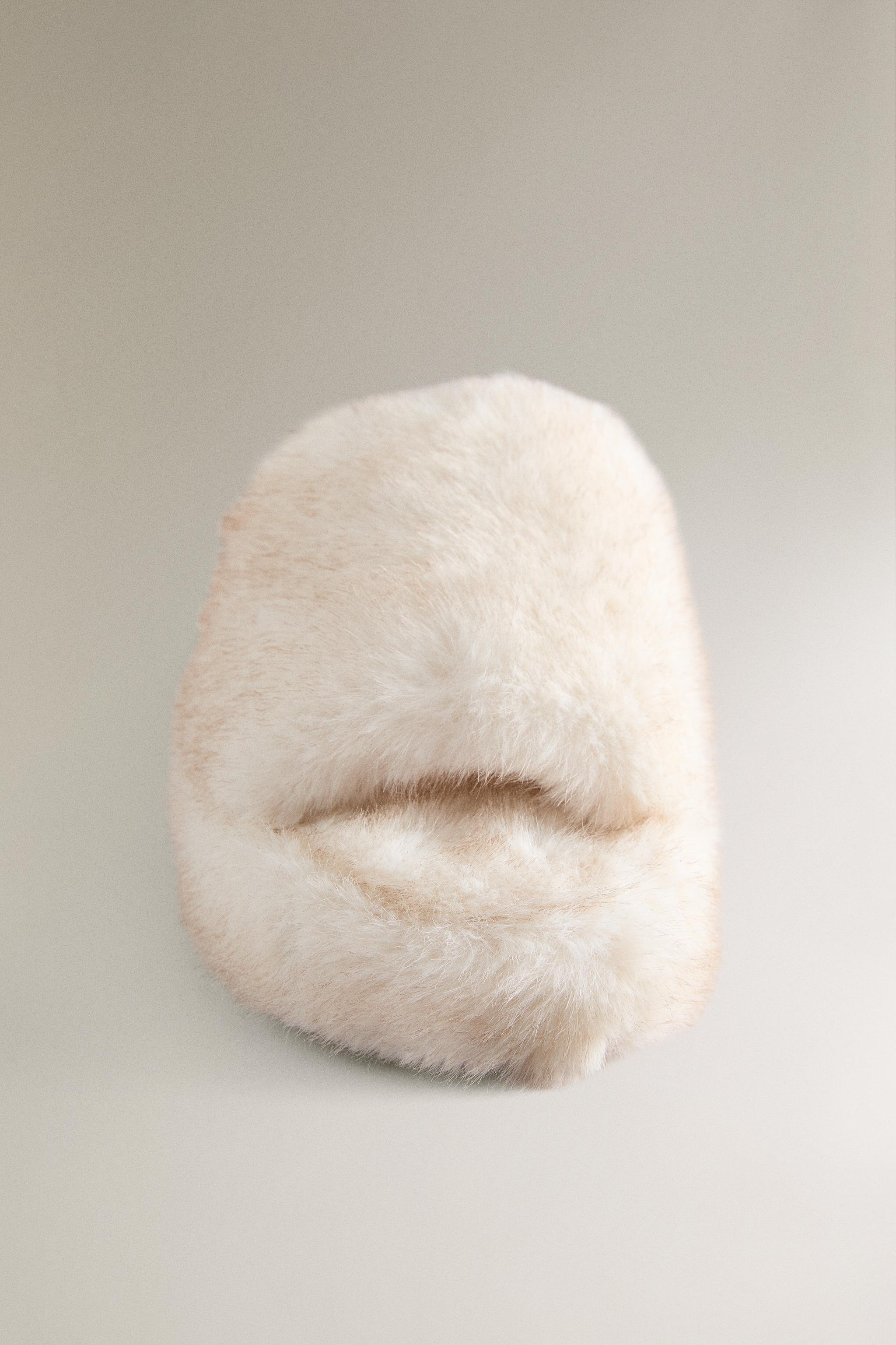 FAUX FUR FLATFORM SLIPPERS